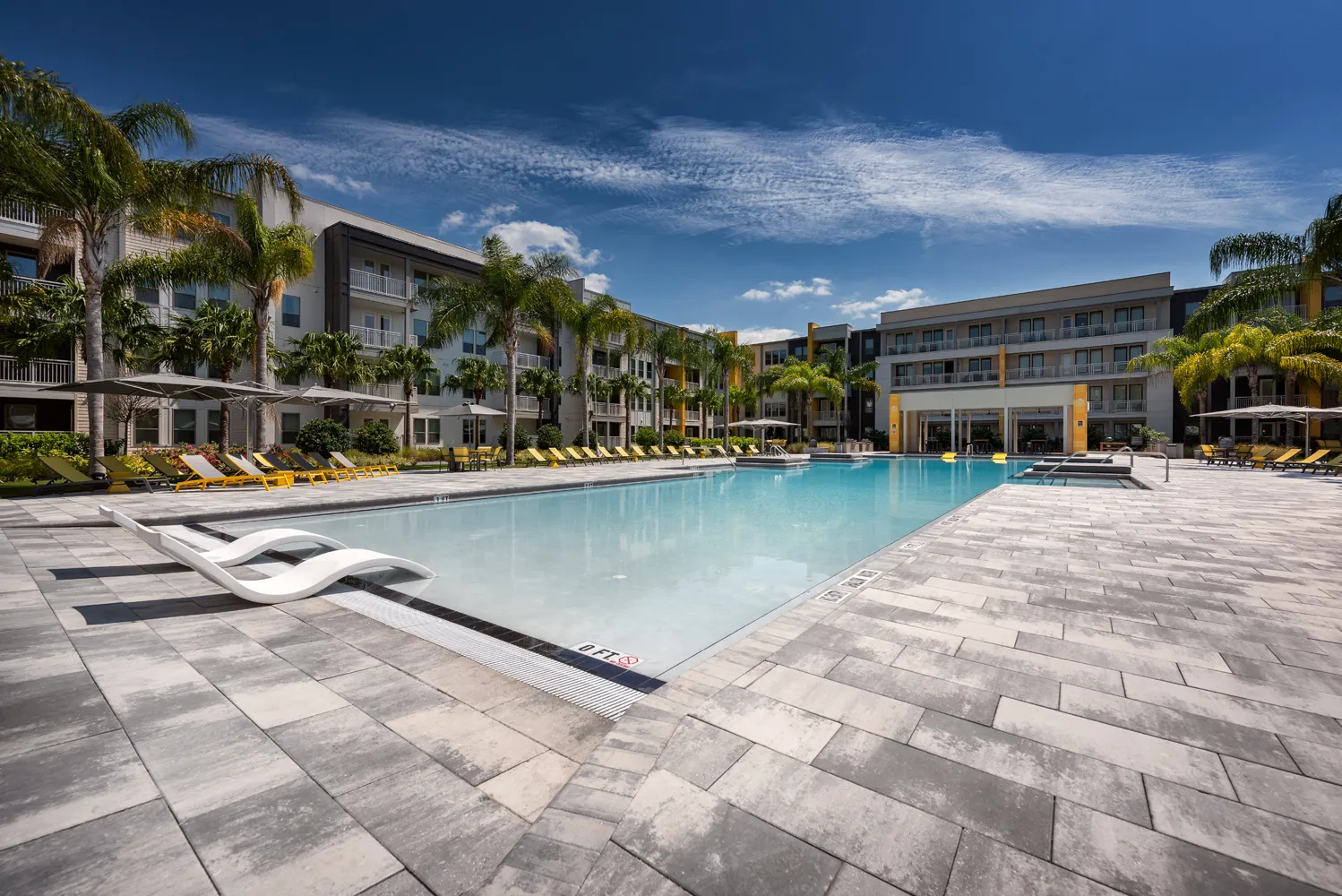 fusion-apartments-pool-jacksonville