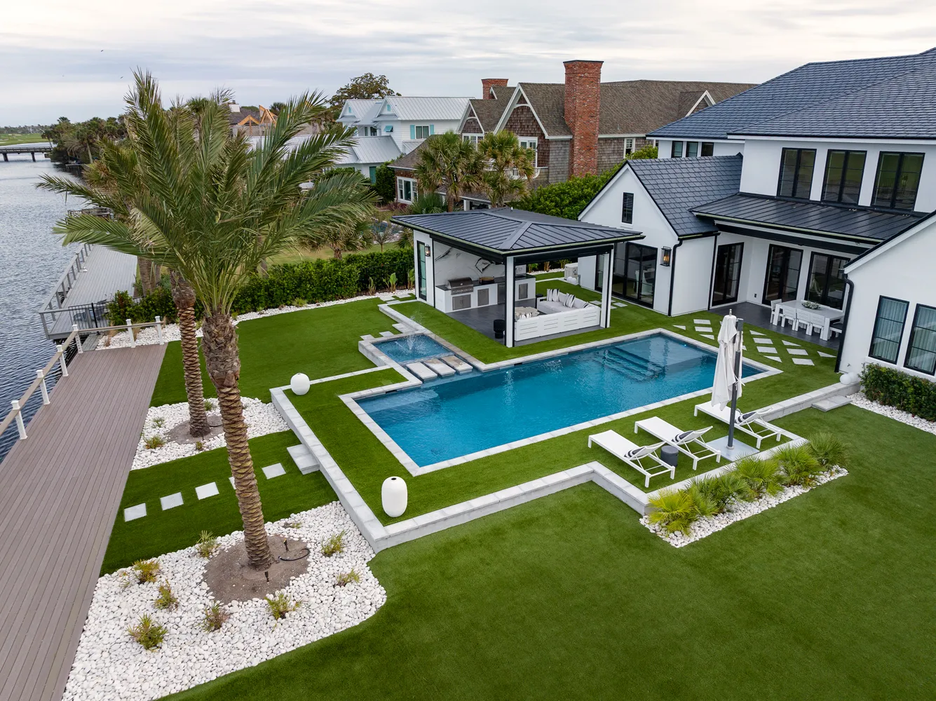 outdoor-living-carlson