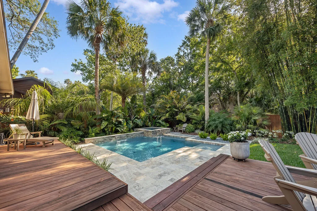 brinkley-modern-backyard-pool-6