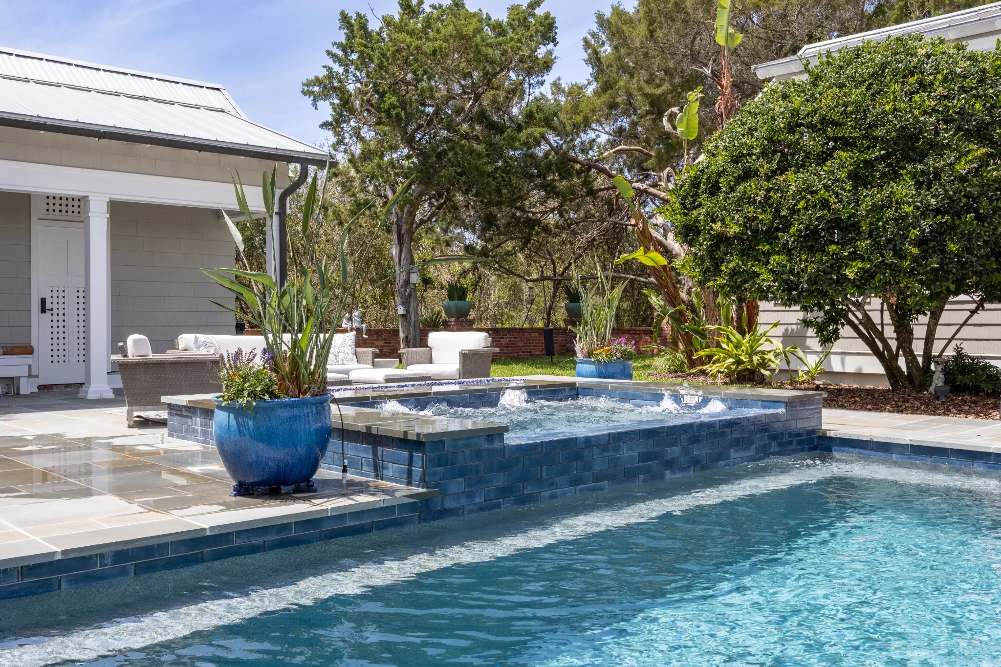 st-augustine-beach-spa-renovation-closeup