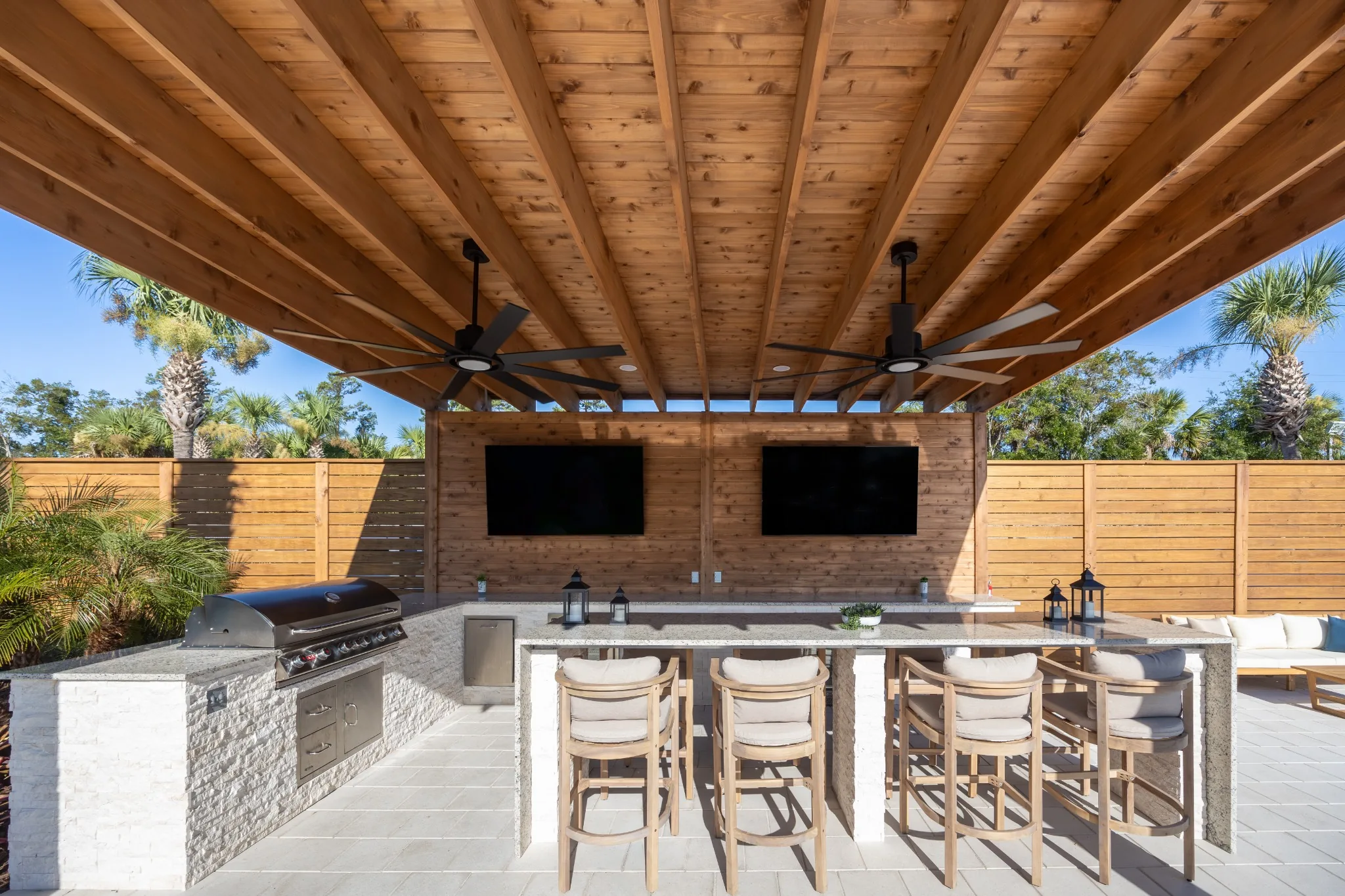 beaver-chevrolet-commercial-outdoor-kitchen
